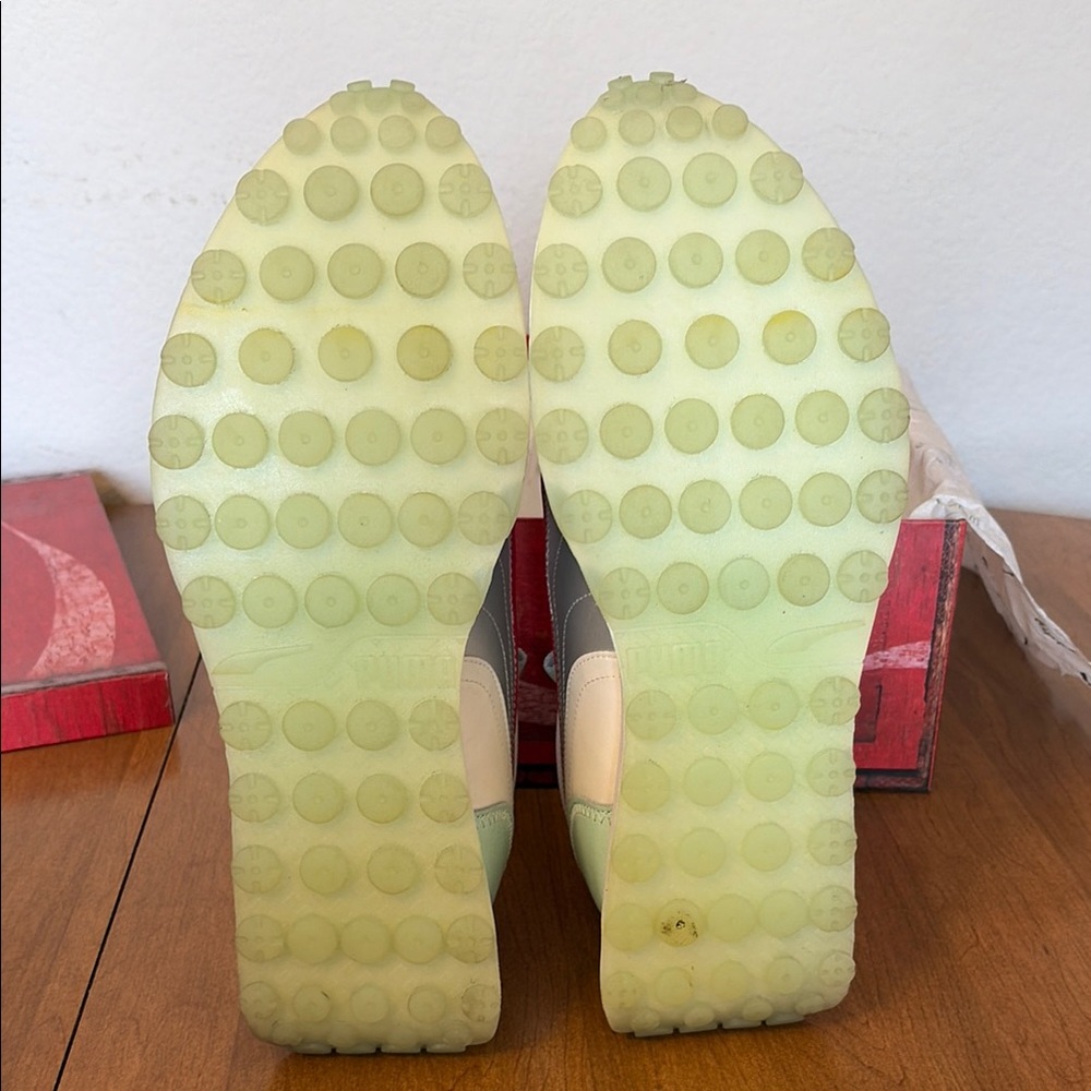 Puma Mint Green & Cream Sneakers with Red Accents - Picture 2 of 5